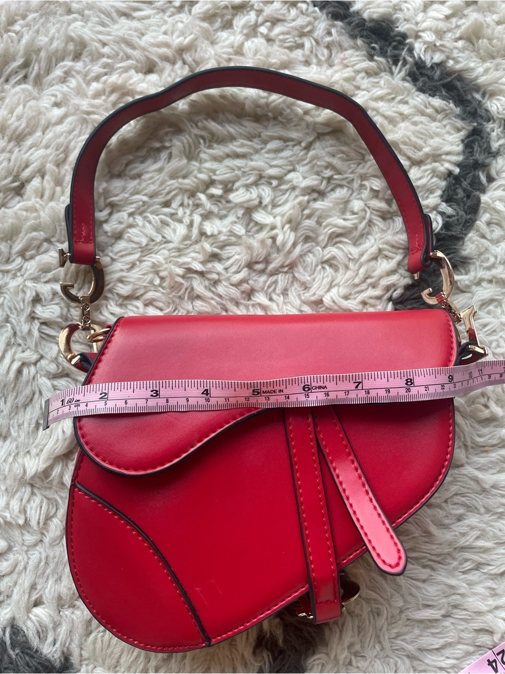Red Saddle Bag With Gold Charm Shoulder Strap Women's Fashion Inspired - Picture 11 of 12